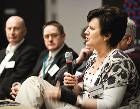 Creating connections between drug discovery and business (2009)